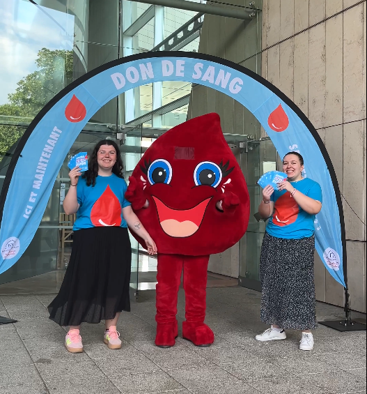 EFS_dondesang's tweet image. Voici en photos cette solidarité que nous aimons tant ❤️
C'est beau quand même tout ça 🥹
Merci à tous pour cette générosité sans faille !