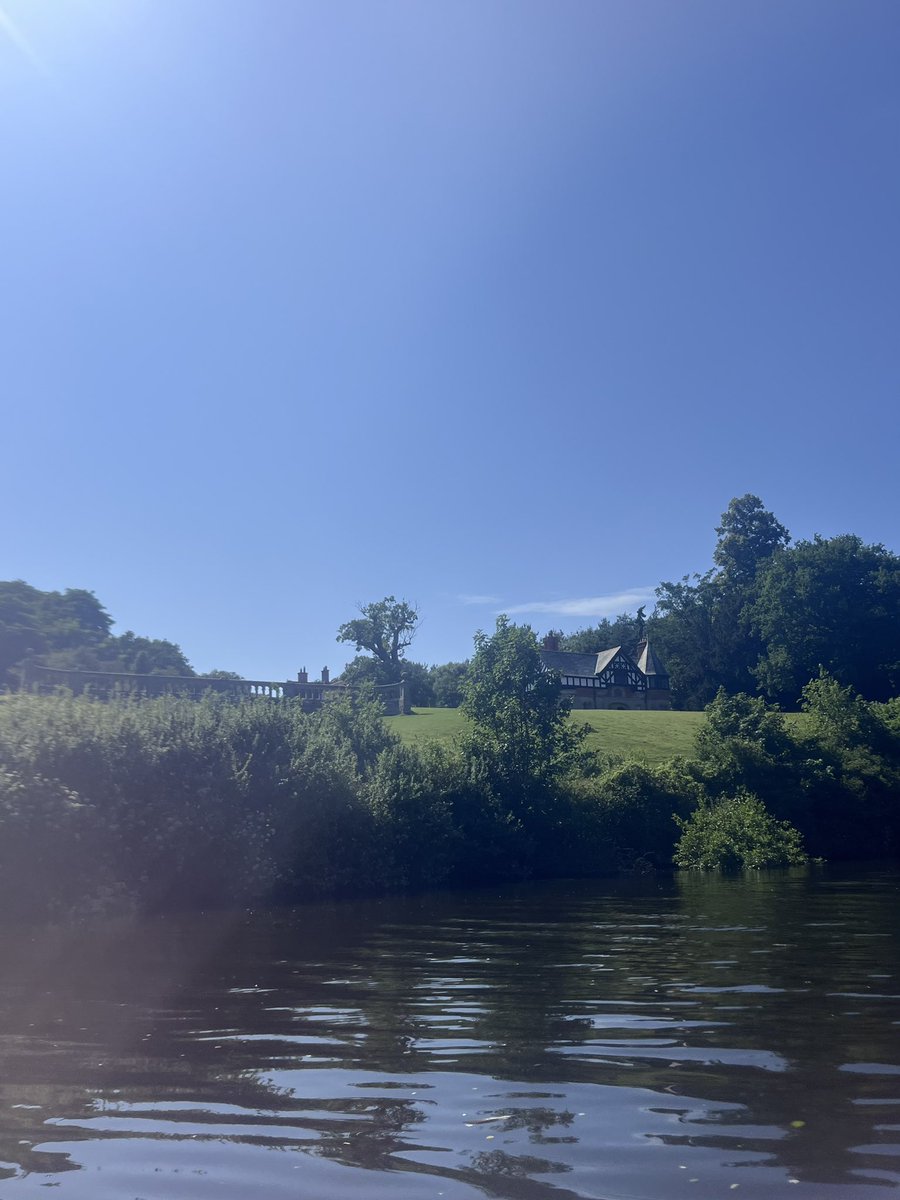 naiwallace's tweet image. Where you’ll find me in this weather