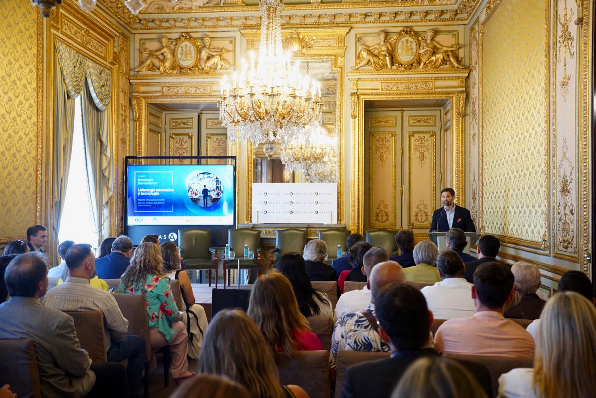 OEI (@espaciooei) on Twitter photo 📢 En el segundo día de #EstrategIAIberoamérica, en la <a href="/casamerica/">Casa de América</a>, se debate el uso de la inteligencia artificial en las instituciones, así como sus oportunidades y desafíos para los líderes escolares en Iberoamérica.
💻 Síguelo en directo: youtube.com/watch?v=ObZjFM… 📢 En el segundo día de #EstrategIAIberoamérica, en la <a href="/casamerica/">Casa de América</a>, se debate el uso de la inteligencia artificial en las instituciones, así como sus oportunidades y desafíos para los líderes escolares en Iberoamérica.
💻 Síguelo en directo: youtube.com/watch?v=ObZjFM…