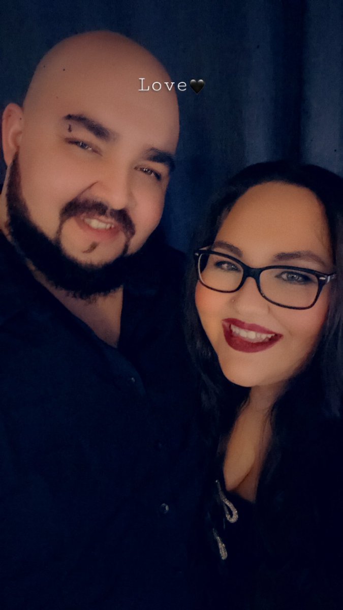 LoveLifeLaugh08's tweet photo. It has been almost 16 months since we finally are in one place♥️ He is still my greatest adventure ♥️ @STOR3R 😍 https://t.co/i80G5feRwC