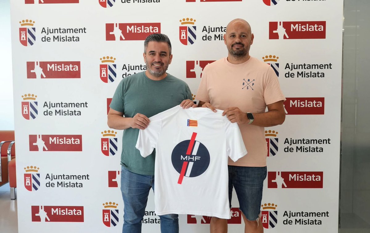 📣 ¡Presentado oficialmente el Mislata Handball Fest 2025! 🔥🤾‍♂️

Esta mañana en La Fábrica, con Toni Arenas del <a href="/AjMislata/">AjuntamentDeMislata</a> y Mauro Longarini, se ha dado el pistoletazo de salida a un torneo que convertirá Mislata en el centro del balonmano nacional del 19 al 22 de junio 🏆🇪🇸