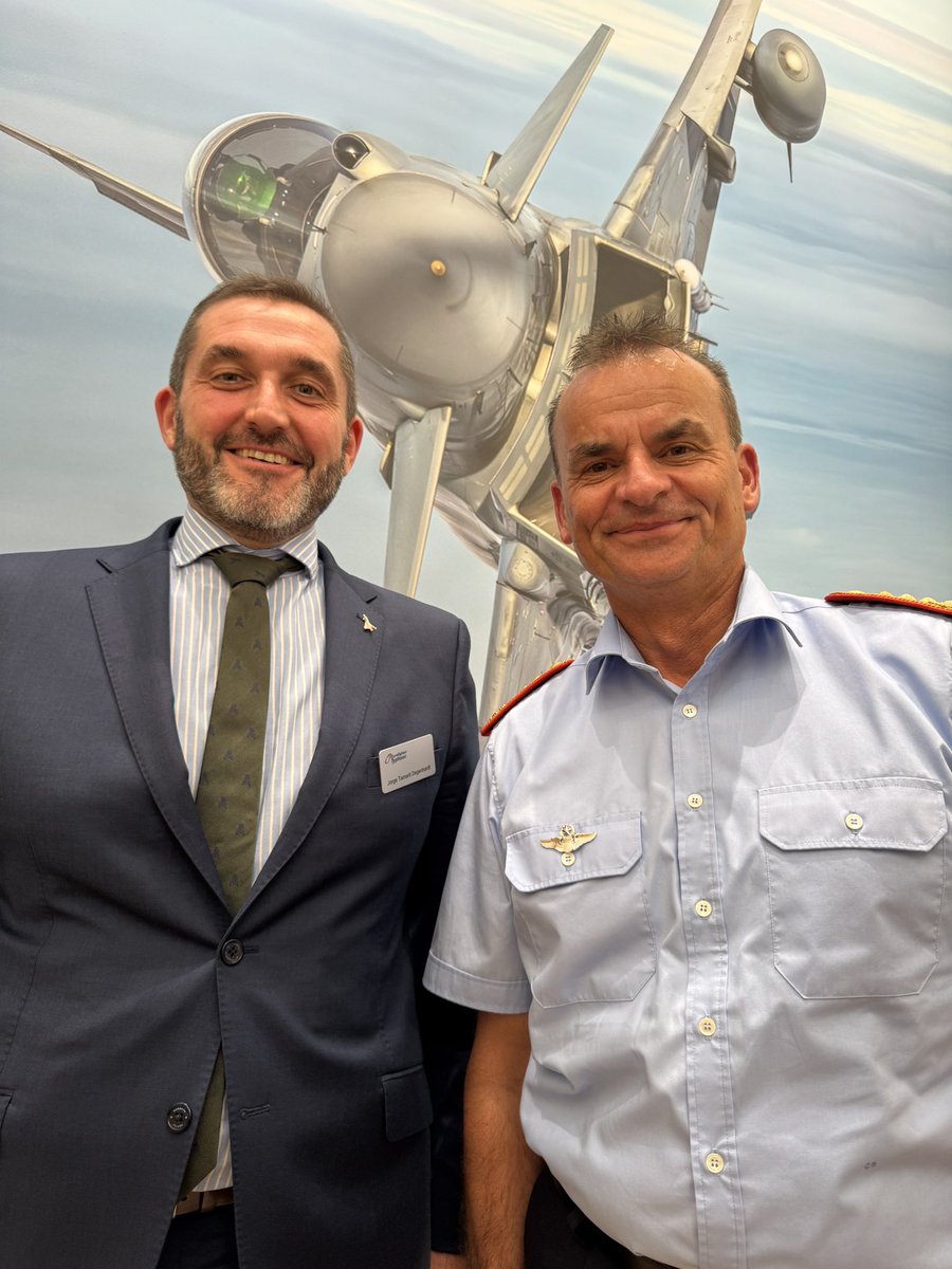 Stronger Together: Eurofighter CEO Jorge Tamarit Degenhardt met with General Chris Badia, NATO Deputy Supreme Allied Commander Transformation, in Norfolk, Virginia. Their discussions took place during the Paris Air Show.

#Eurofighter #NATO #DefenceInnovation #AirDominance