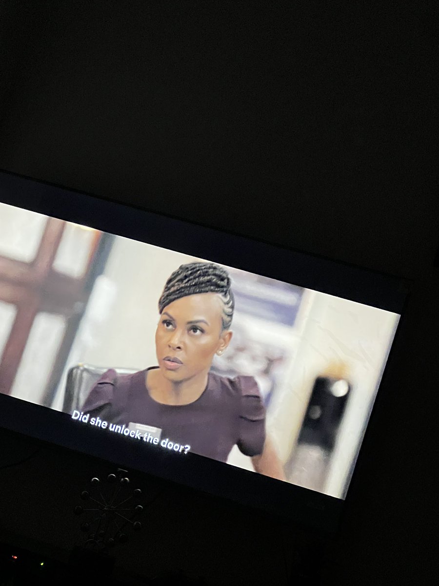 Avoid people like this girl in STRAW movie
They will lead you to your death untimely!