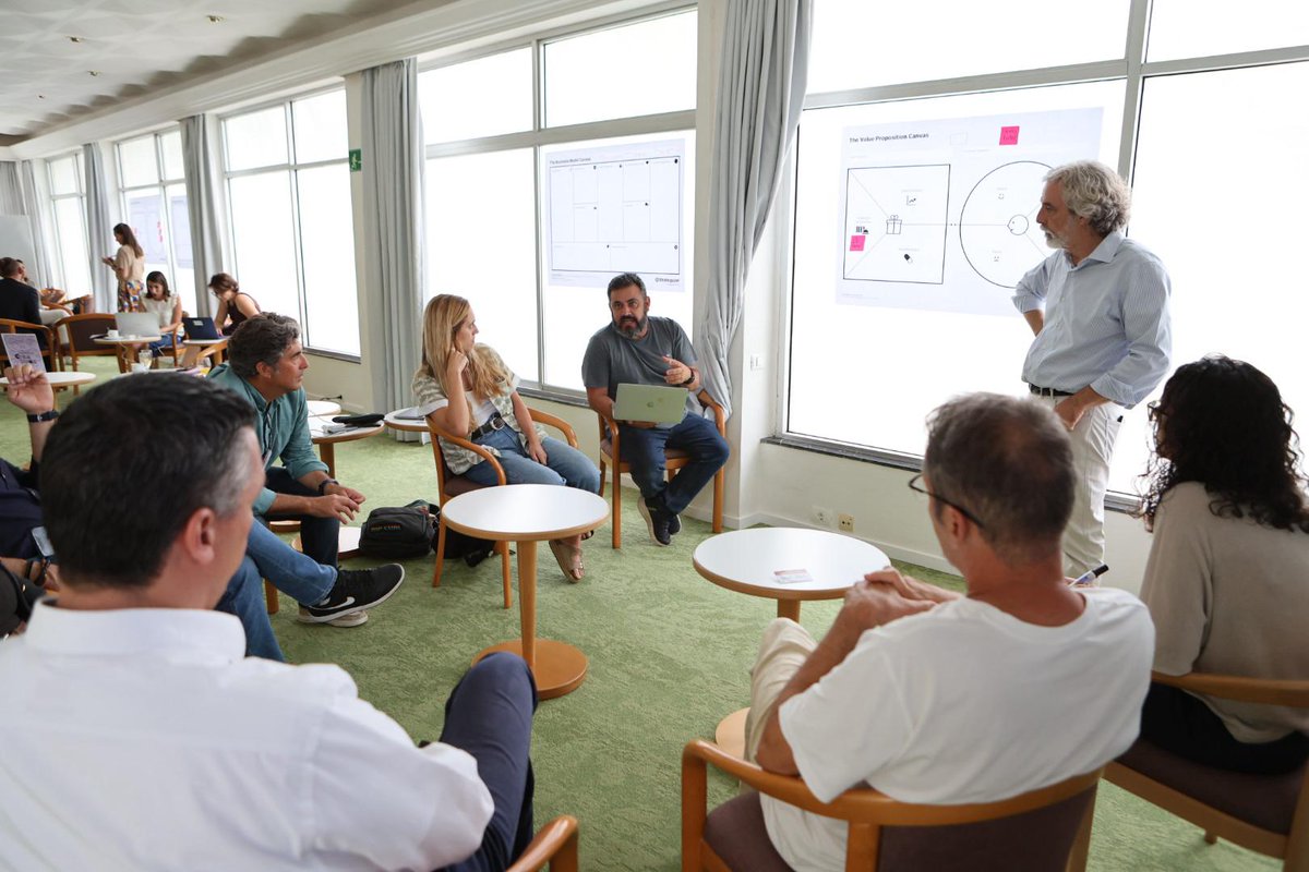 🎭✨ El diseño y la comercialización de experiencias turísticas culturales, protagonistas en el <a href="/hoteltigaiga/">Hotel Tigaiga</a>, del tercer taller de la Red de Hoteles Creativos. Son ya 8 los hoteles participantes.

Descubre más 👉 ashotel.es/noticia/el-dis…

#RedHotelesCreativos #InnovaciónAshotel