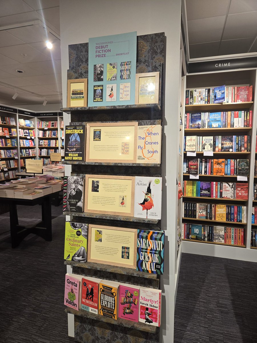 We are delighted to announce the six shortlisted titles for the Waterstones Debut Fiction Prize. Now in its fourth year, our prize celebrates exceptional first novels, all voted for by our booksellers! #wdfp