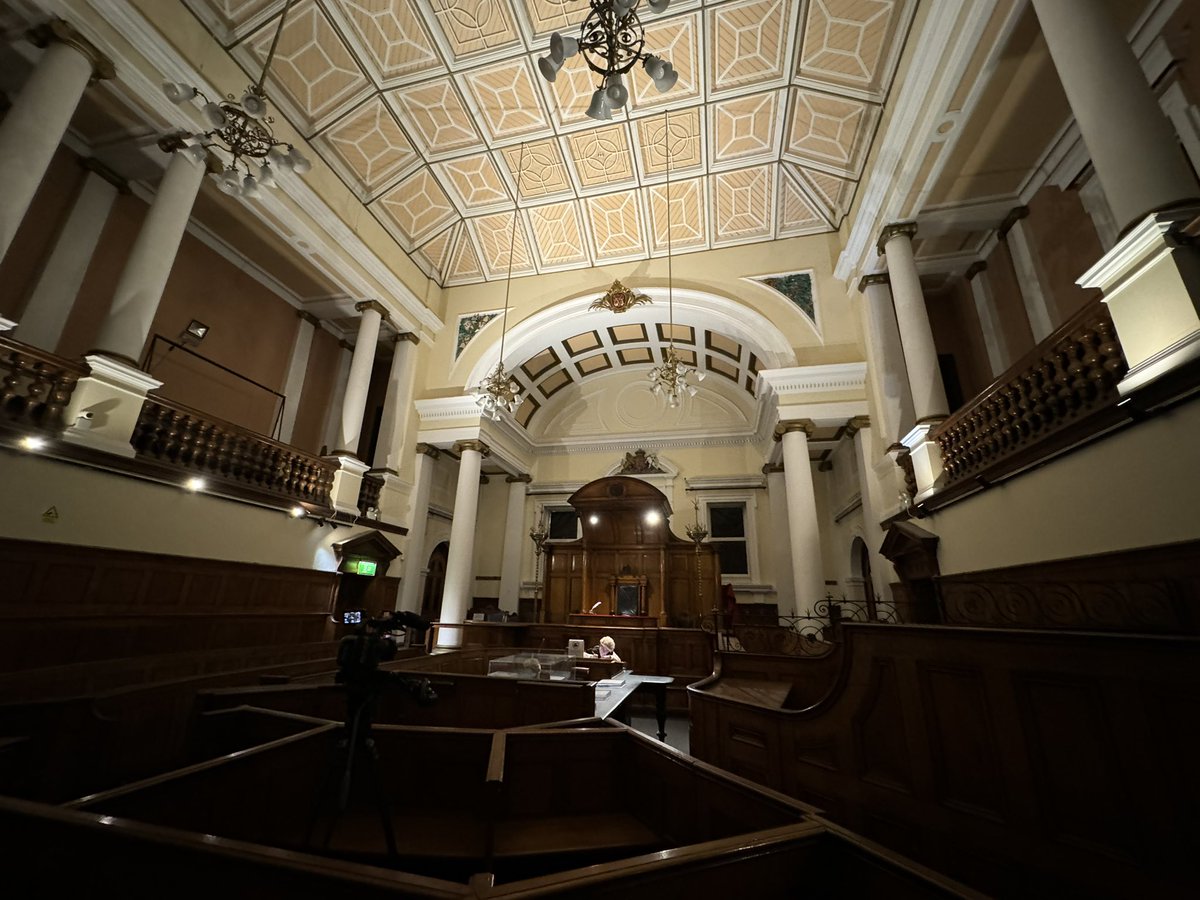 BurialsBeyond's tweet image. Tune in to Weird Britain on BLAZE at 9pm tonight to see yours truly unearthing the grim history of Nottingham’s National Justice Museum; capital punishment, questionable judges and even a collapsing courtroom!