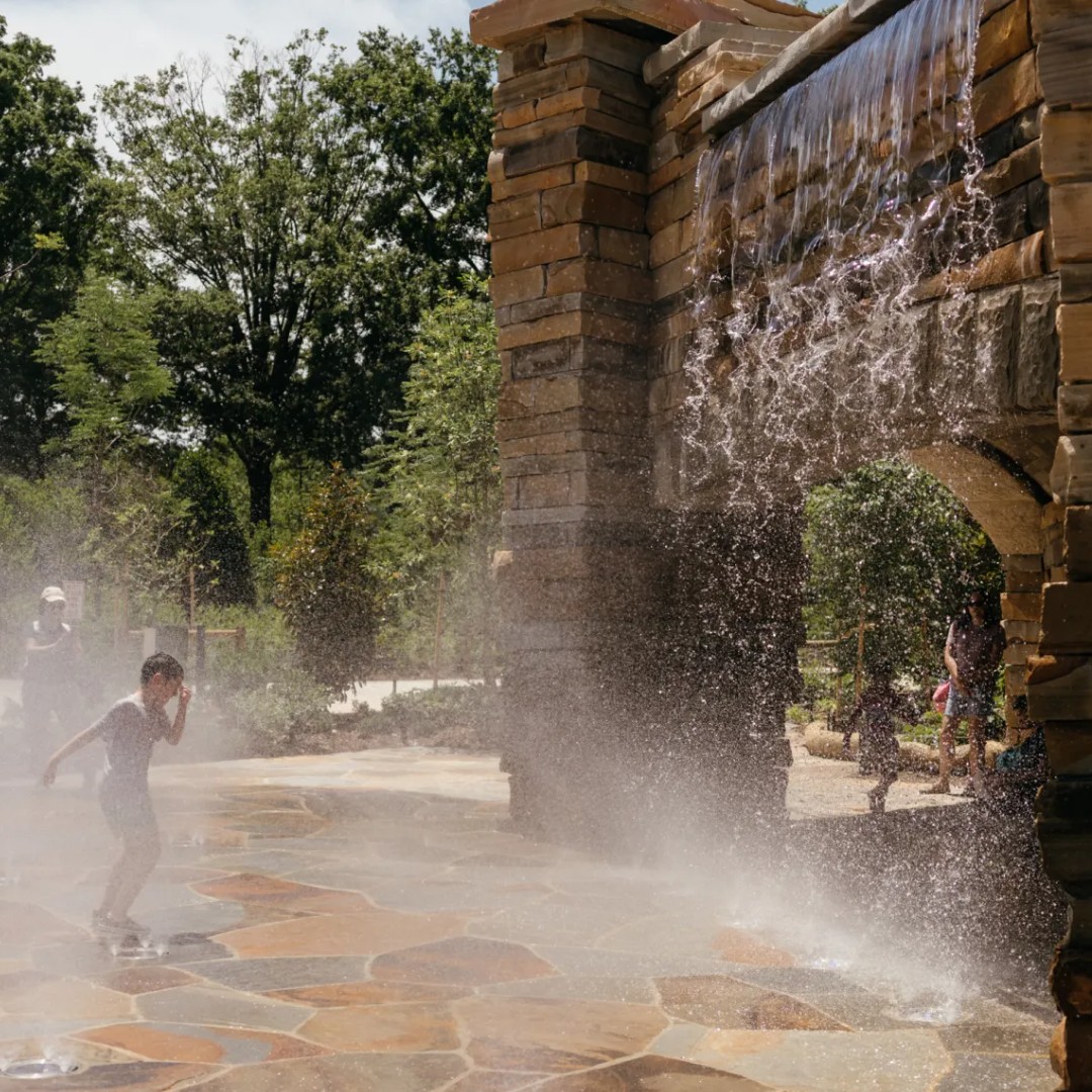 Splash Pad Update! 💦 To accommodate regular maintenance, the Waterfall and Splash Pad in Gipson Play Plaza will operate from 12:00 pm -  6:00 pm daily. 

Please Note: in the event of lightning in the area, water features and adventure playground will be turned off and closed.