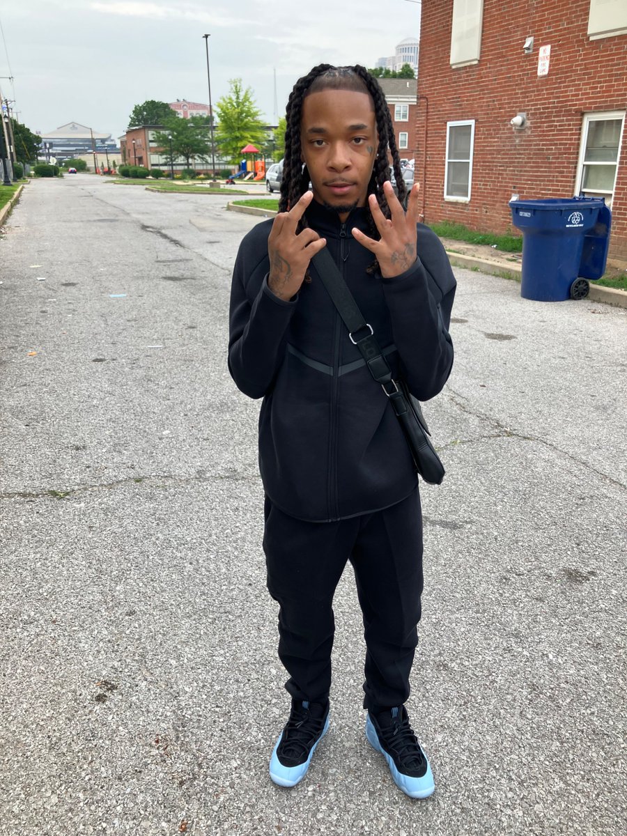 BigRae_Gwalla_'s tweet photo. They Keep ASKING WHO The BIGGEST Out Nigga Should’ve Knew ITS ME !!🫵🏼 
#25thBirthday🎉 https://t.co/5qYFHZSURE