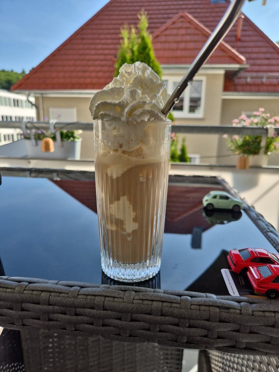 Wochenende...Eiskaffee mögt ihr eh nicht 😁