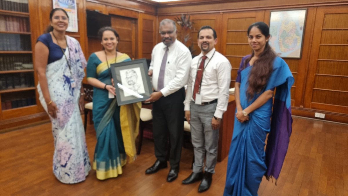 Sustainable Development Council of Sri Lanka (@susdevsl) on Twitter photo We bid a heartfelt farewell to Mr. Mahinda Siriwardana, Chairman of the SDC since June 2022. Amid Sri Lanka’s economic crisis, his leadership was key to recovery & resilience.
Wishing him success in his new role at <a href="/ADB_HQ/">Asian Development Bank</a> as Alternate Executive Director! We bid a heartfelt farewell to Mr. Mahinda Siriwardana, Chairman of the SDC since June 2022. Amid Sri Lanka’s economic crisis, his leadership was key to recovery & resilience.
Wishing him success in his new role at <a href="/ADB_HQ/">Asian Development Bank</a> as Alternate Executive Director!
