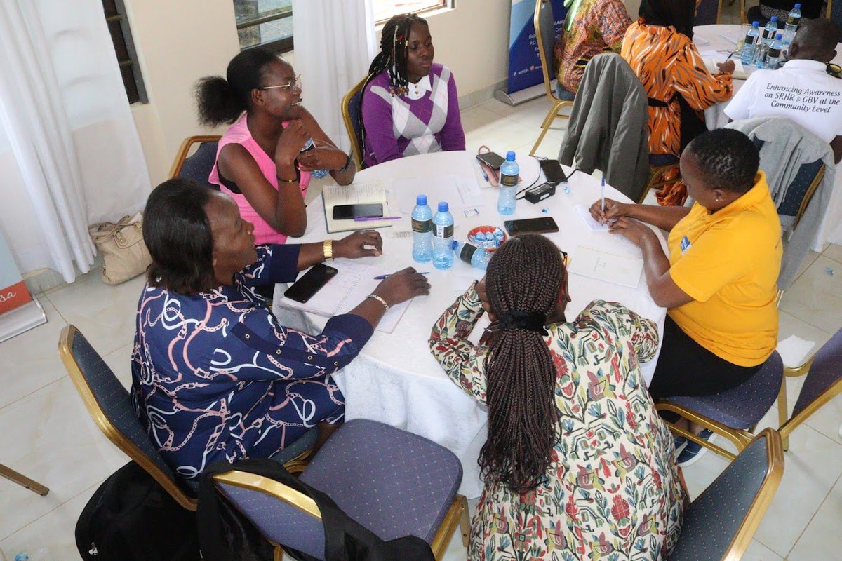 MeTAKenya2018's tweet photo. Successfully wrapped up today's resource mobilization session with energized and fulfilled participants! They actively engaged in group discussions on: Donor mapping, Situational analysis, SWOT analysis and MEARL. Equipped with new insights, they're now ready to address existing gaps and kick-start sustainable resource mobilization for current project continuity and on-boarding of new impactful projects for SRHR/GBV in the Western Kenya region.
#Collaboration4SRHRGBV #ResourceMobilization #CapacityBuilding