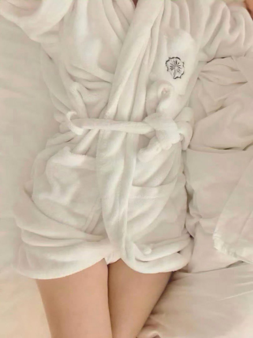 0Faity's tweet image. 能感动人心的，永远不是语言，而是行动， 能始终如一的，永远不是虚伪的热情，而是真诚地付出
#摩尔本