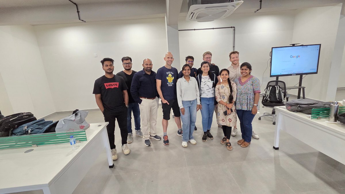 vayavya's tweet image. There’s something special about face-to-face conversations, especially when our work partners visit us at our HQ office in #Belagavi, Karnataka.
Big thanks to our teams who made the visit smooth, productive, and genuinely energizing.
#Embedded #AutomotiveTech #TechCulture