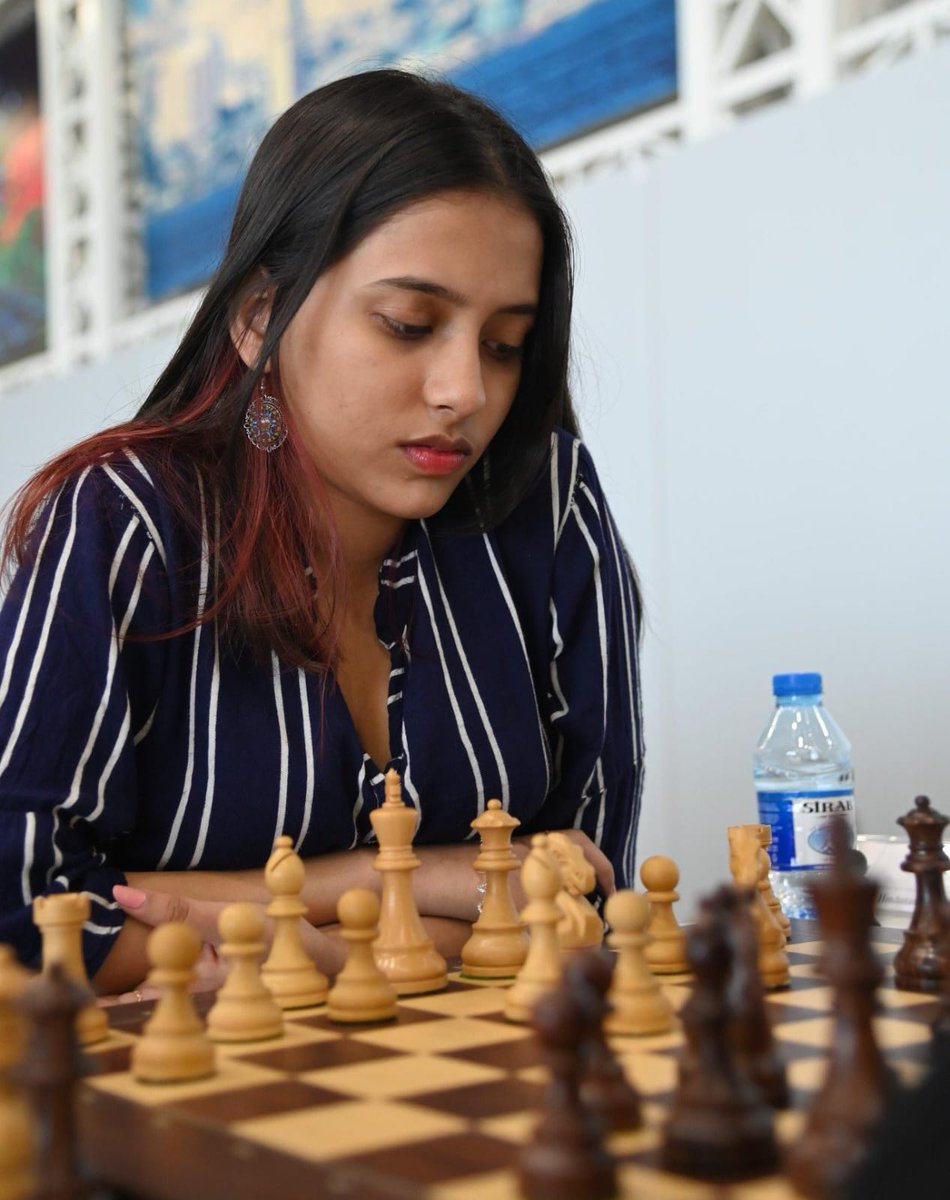A Historic Checkmate from Nagpur! ♟️🇮🇳

Heartiest congratulations to Divya Deshmukh from Nagpur, Maharashtra, on her sensational victory against World No. 1 Hou Yifan in the Blitz Semifinals, London 2025! 

With fearless moves, razor-sharp focus, and unstoppable determination,