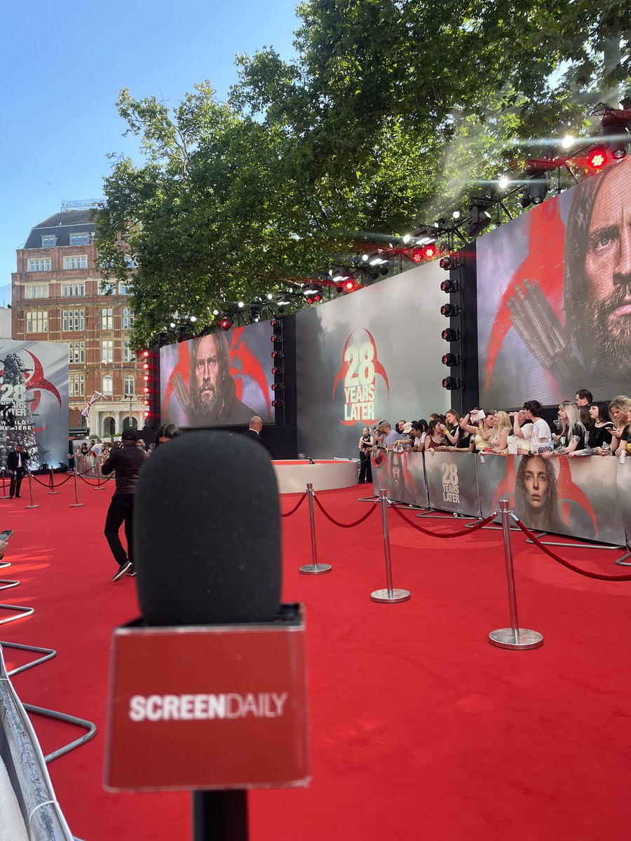 Screen is here at the world premiere of Danny Boyle’s #28YearsLater with Jodie Comer, Aaron Taylor-Johnson and Ralph Fiennes.