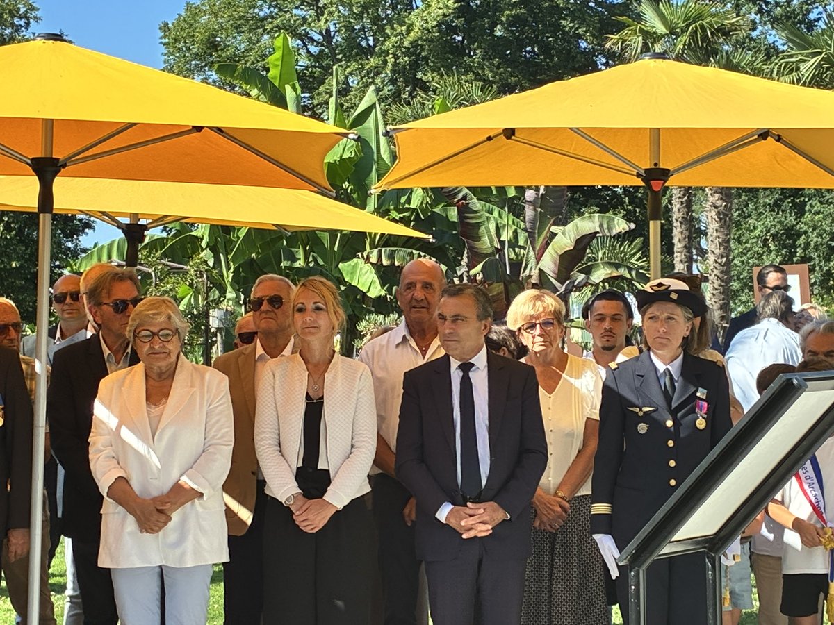 🇫🇷 Ce 18 juin, Arcachon a commémoré l’Appel du Général de Gaulle.
Nous avons rendu hommage à cet acte fondateur de la Résistance.
Merci aux associations d’anciens combattants pour leur précieux travail de mémoire.
#Arcachon #18Juin #DevoirDeMémoire