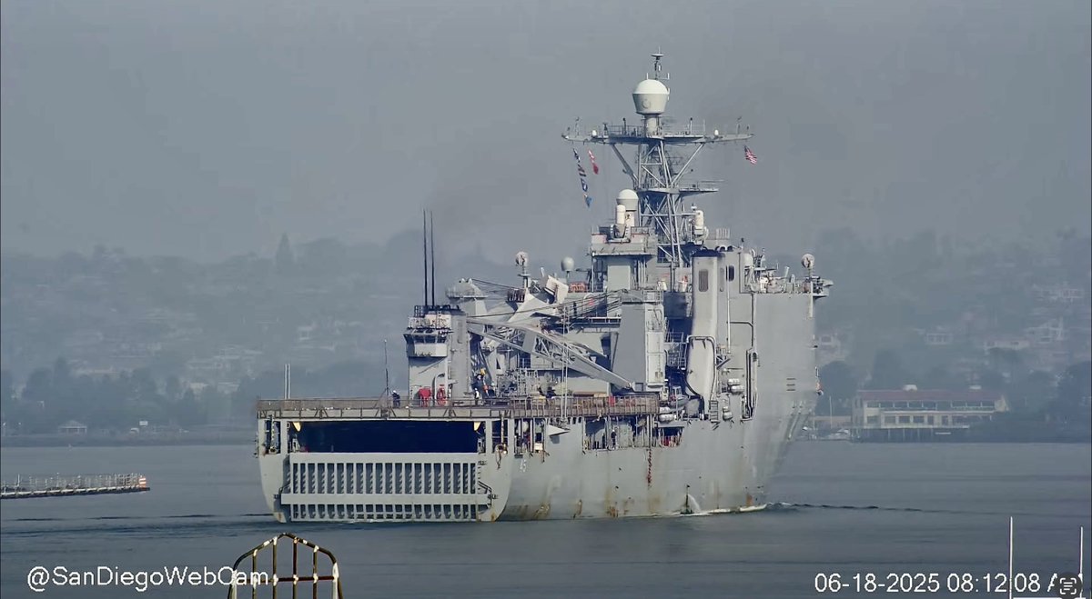 USS Comstock (LSD 45) Whidbey Island-class dock landing ship heading to Alpha Pier in San Diego - June 18, 2025 

SRC: YT- SanDiegoWebCam
