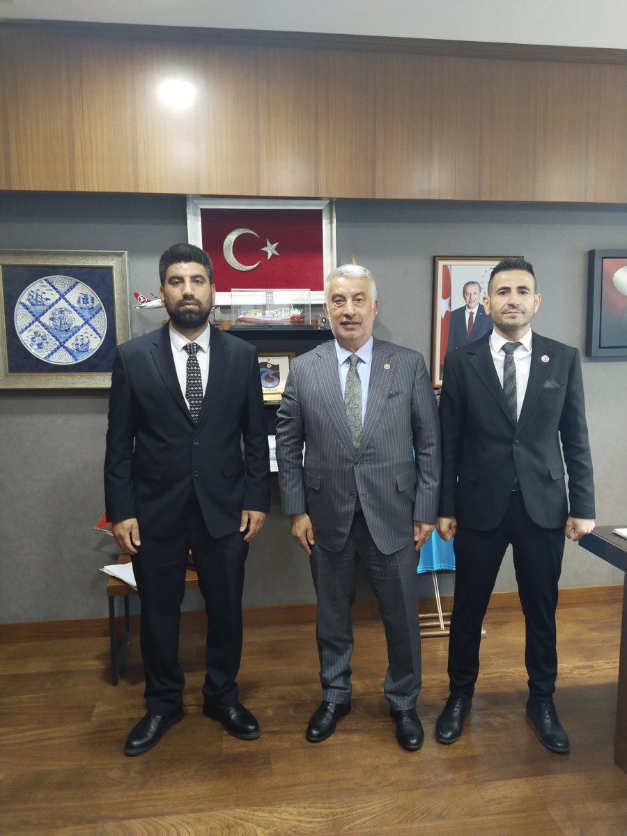 Sendikamız Genel Başkanı Sayın Olcay Çelik ve Genel Başkan Yardımcısı Sayın Ersin Atlı, Türkiye Büyük Millet Meclisi’nde AK Parti Trabzon Milletvekili Sayın Vehbi Koç’u ziyaret ederek, Yardımcı Hizmetler Sınıfı sorununa ilişkin yürütülen çalışmalar hakkında bilgilendirme almış ve