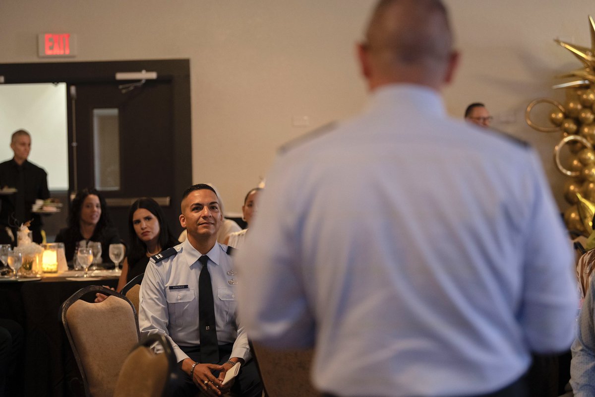 156th Wing (@156wingprang) on Twitter photo 🎓 #Airmen with the 156th Wing, <a href="/PRNationalGuard/">PRNationalGuard</a> , recently participated in a workforce development mentorship program graduation ceremony at Fort Buchanan, where leadership gathered to recognize the achievements of graduating mentees. 🎓 #Airmen with the 156th Wing, <a href="/PRNationalGuard/">PRNationalGuard</a> , recently participated in a workforce development mentorship program graduation ceremony at Fort Buchanan, where leadership gathered to recognize the achievements of graduating mentees.
