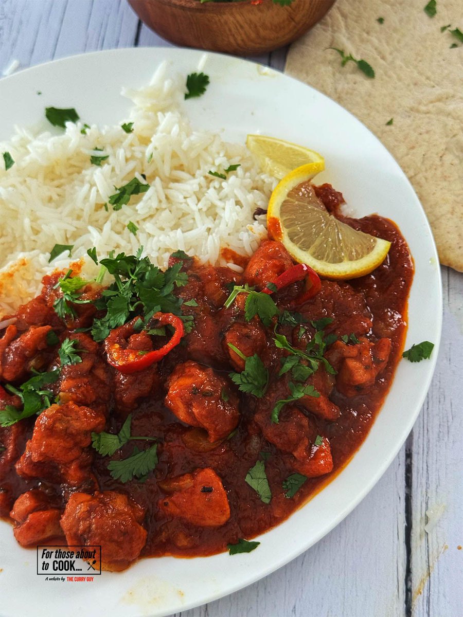 NEW RECIPE! You are going to love this new 30 Minute Chicken Pathia. It's so easy to prepare, tastes amazing with spicy, sweet and sour flavours and it's a lot cheaper than going to the takeaway! It also freezes well. RECIPE HERE 👉 buff.ly/Ufeamiv