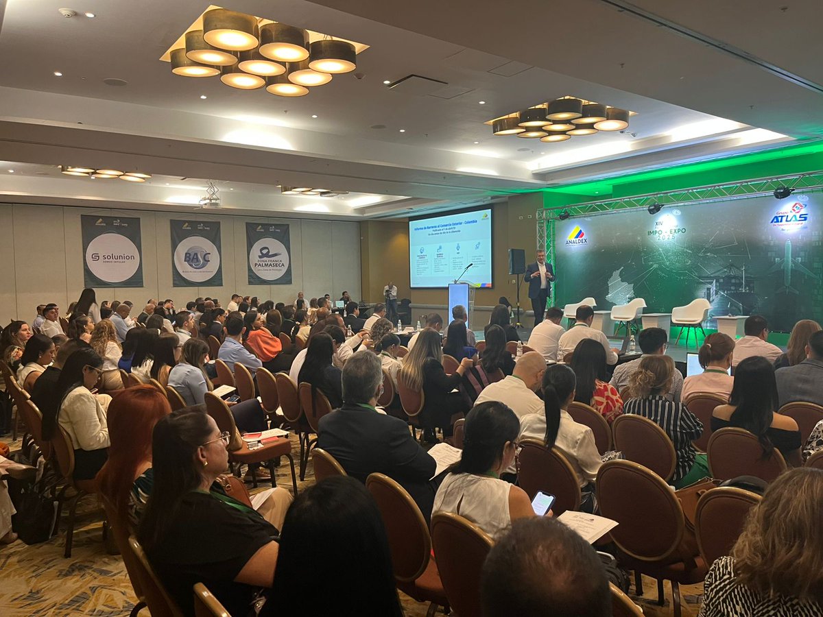 BASC Sur Occidente (@bascsuroccident) on Twitter photo Así vivimos ayer el XIV Foro Regional Impo - Expo <a href="/AnaldexColombia/">Analdex Colombia</a>
Un importante encuentro con conferencistas expertos en temas de comercio exterior y logística, que contó con la intervención del señor Carlos Boshell, Auditor Internacional BASC.
#unidosporuncomercioseguro Así vivimos ayer el XIV Foro Regional Impo - Expo <a href="/AnaldexColombia/">Analdex Colombia</a>
Un importante encuentro con conferencistas expertos en temas de comercio exterior y logística, que contó con la intervención del señor Carlos Boshell, Auditor Internacional BASC.
#unidosporuncomercioseguro