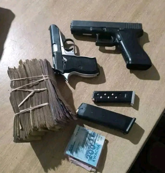 zodiakonline's tweet image. The Senior Resident Grade Magistrate Court sitting in Nkhata Bay today has sentenced Amos Manda, 35; Alex Nyasulu, 42, from Mzimba; and two South Africans, Marvellous Khowane, 26, and Bnekisipho Mthembu, 41, to 18 years imprisonment for armed robbery.