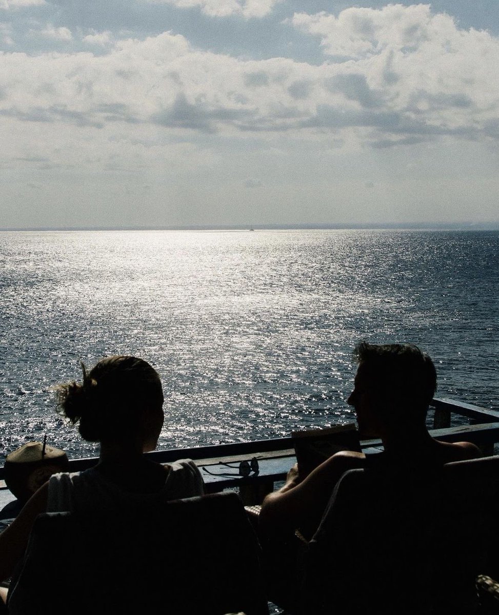 بحر 🌊 (@butterflless) on Twitter photo 