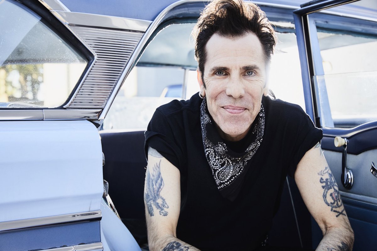 thestraycats's tweet image. But I got cat class and I got cat style!
📷 Russ Harrington