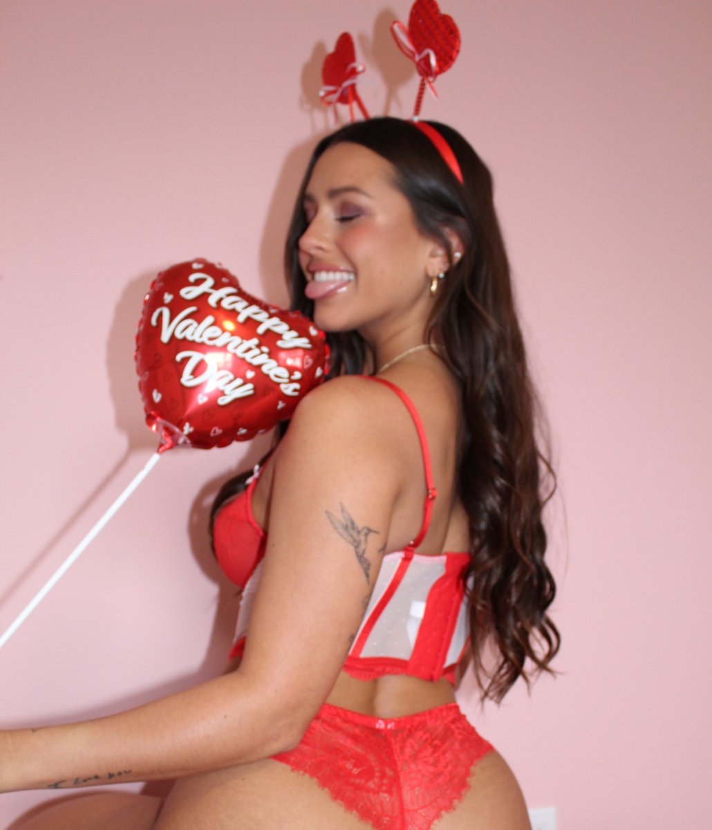 what’s your favorite holiday? ❤️