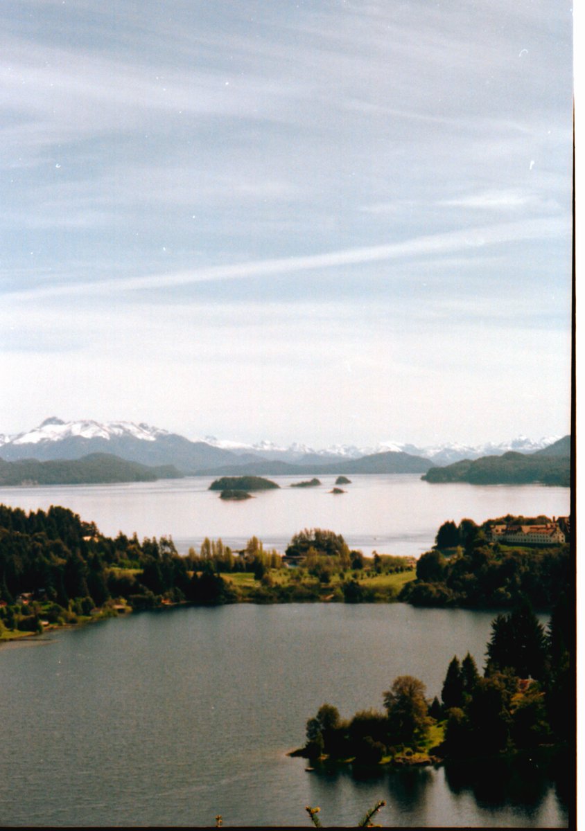 larazzy's tweet photo. Bariloche in film https://t.co/d0gJbB5ksH