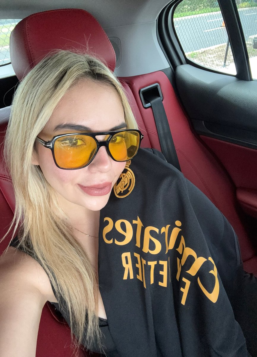 Voy a ver al Real Madrid ❤️
Mi yo de pequeña seguro que no se lo cree