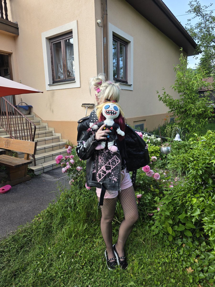Jasmin Blissfull (@play_pain_bliss) / Posts / X