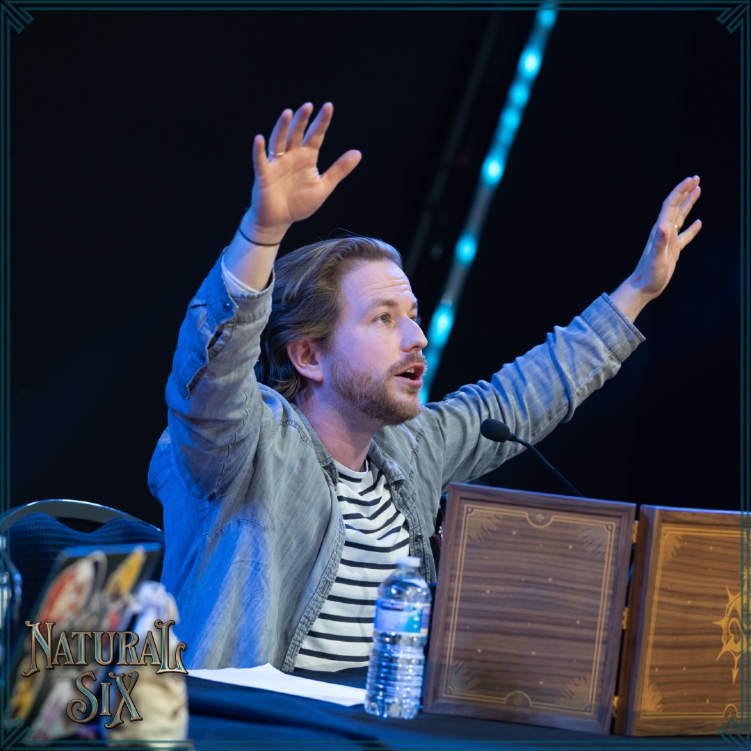 NaturalSix's tweet image. Missed our totally stand-alone (and spoiler-free) live D&D show from MCM Comic Con featuring the amazing @sweeetanj?
Well, good news!
The full two-hour show is available NOW for our Patreon members at The Vile tier or above, or as a stand-alone video you can purchase separately!