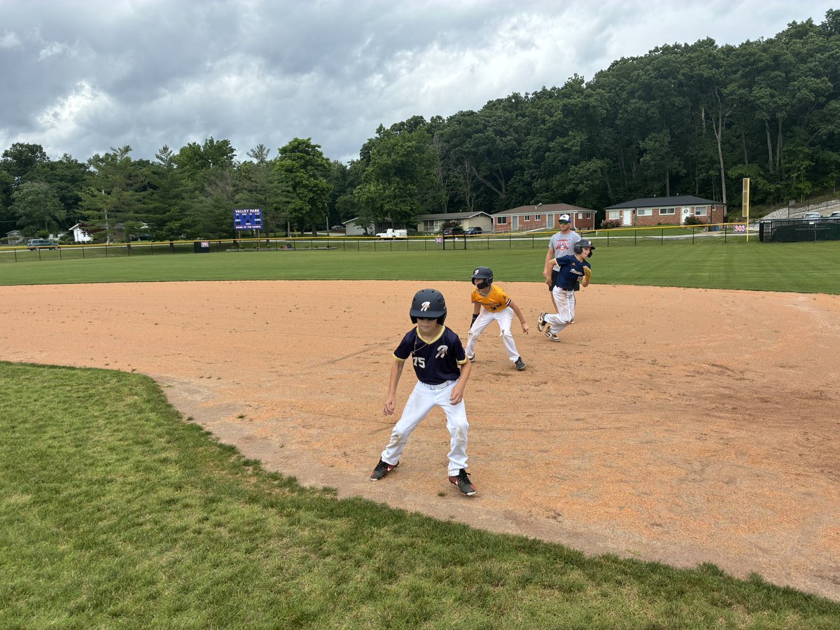 Valley Park Hawks Baseball tweet media