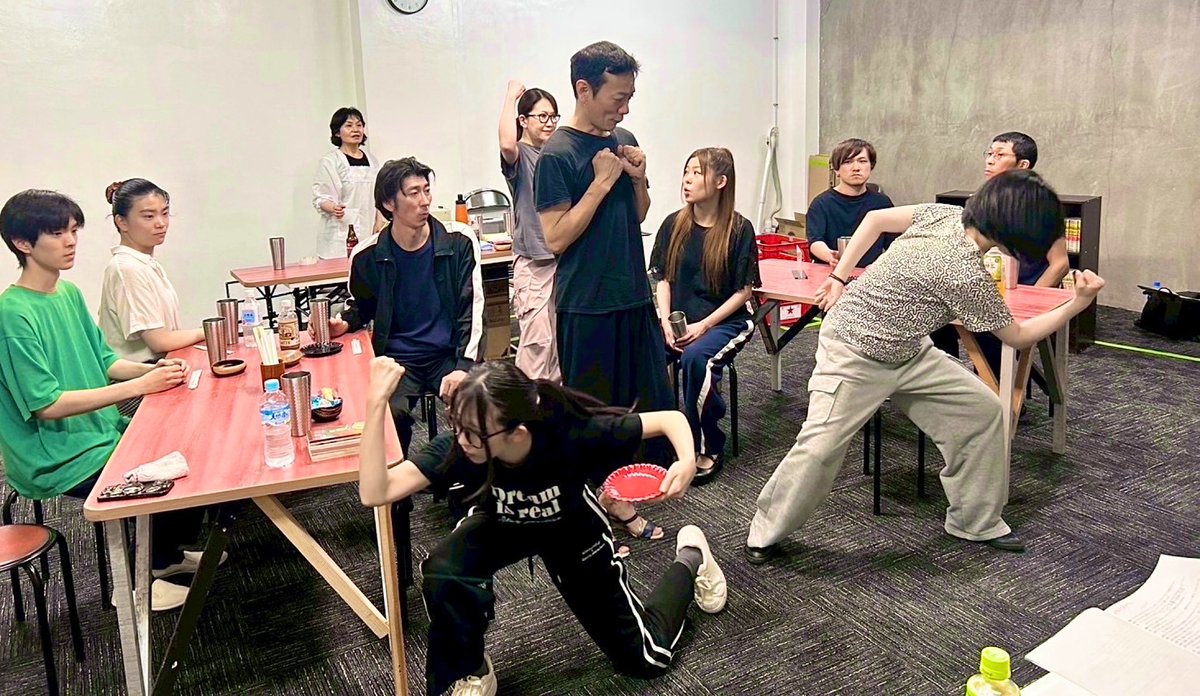 #モテない保険 2

本番まで1週間をきりました😳‼️

"どうすれば更に面白い作品をお届けできるか”
座組一同毎日悩みチャレンジし、
お稽古を重ねる度に面白い作品に💨

どんなシーン？！？！笑

ぜーーーーったい見に来て欲しいですっ!!

ご予約まだまだお待ちしてます🥹🙏🏻

ticket.corich.jp/apply/369695/0…