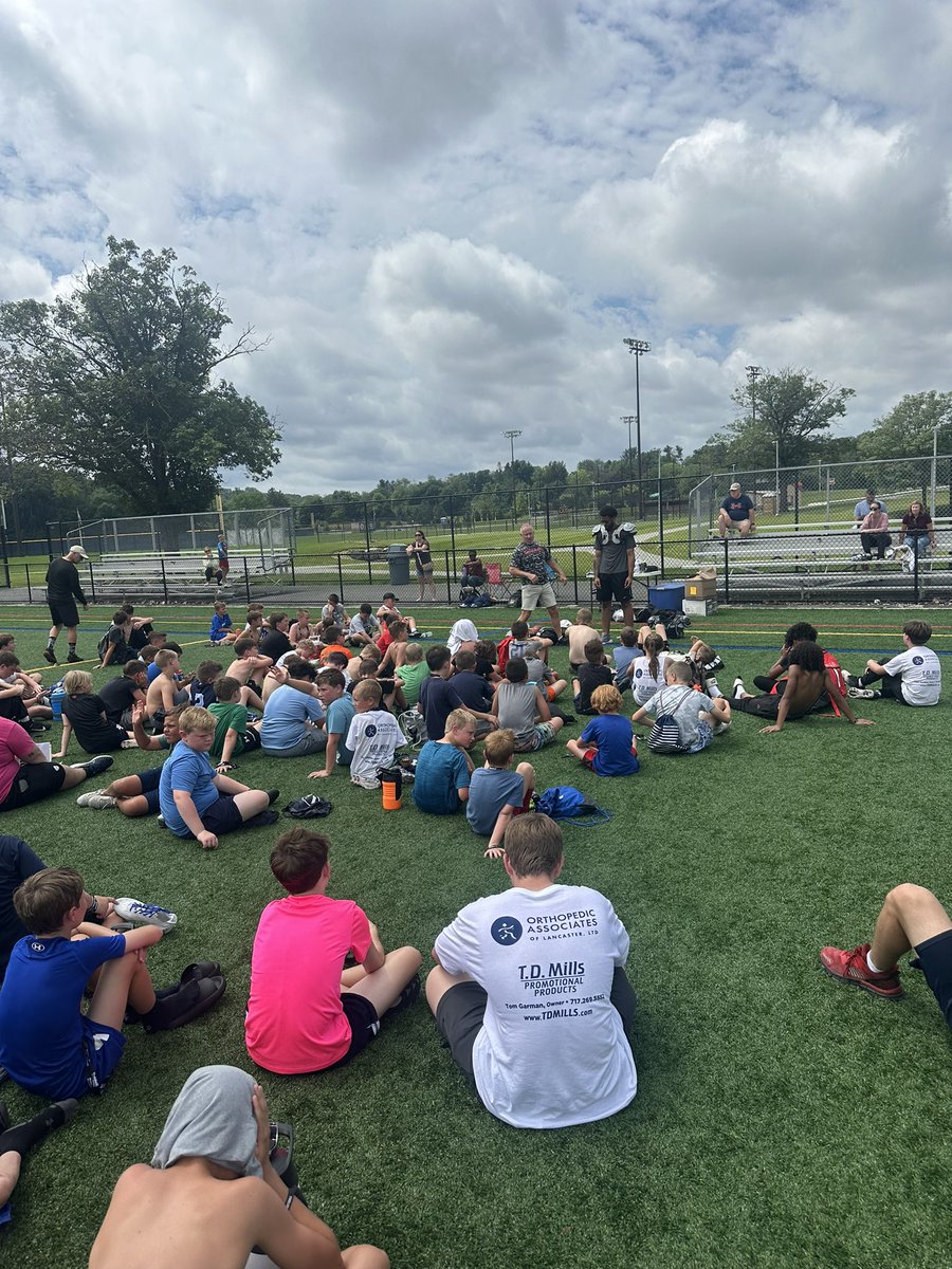 Coach Evans (@canes77) on Twitter photo Last day of youth football camp. Great instruction on helmet and shoulder pad fitting by Mike Emge. <a href="/RiddellSports/">Riddell Sports</a> Last day of youth football camp. Great instruction on helmet and shoulder pad fitting by Mike Emge. <a href="/RiddellSports/">Riddell Sports</a>
