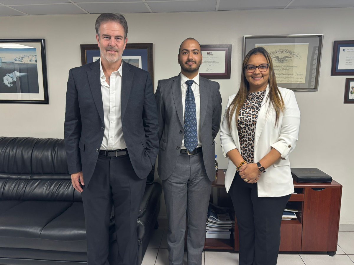 Agradecemos al Director de la Agencia Panameña de Alimentos (APA), Alberto Rodriguez, por una enriquecedora reunión de trabajo para fomentar las relaciones comerciales entre Nueva Zelanda y Panamá.