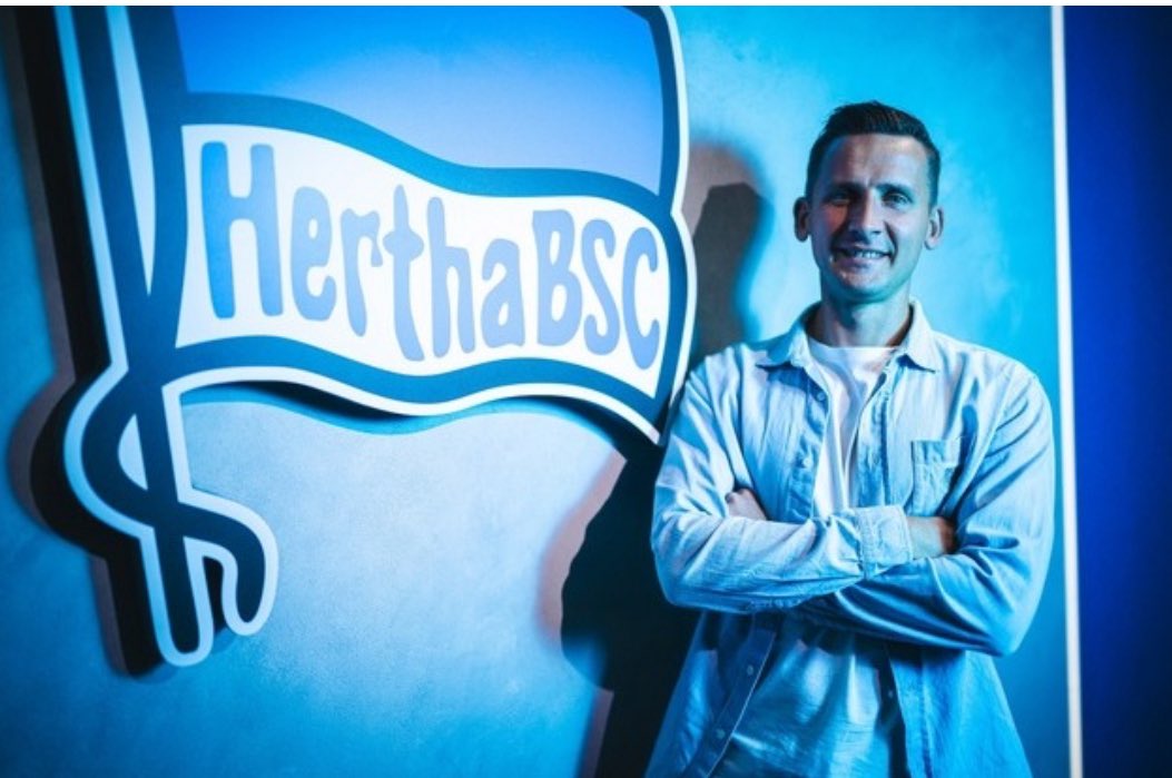 OFFIZIELL: Jetzt ist es auch offiziell durch, was wir exklusiv berichten haben: Paul #Seguin hat bei #HerthaBSC einen Vertrag bis 2027 unterschrieben. Mittlere sechsstellige Ablöse an #Schalke <a href="/SkySportNews/">Sky Sport News</a> <a href="/SkySportDE/">Sky Sport</a> Foto: HerthaBSC
