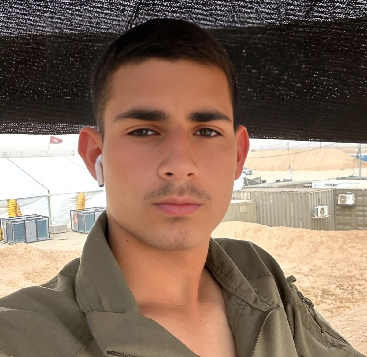 We lost another hero in Gaza
Staff Sergeant Stav Halfon
May his memory be a blessing forever🕯️