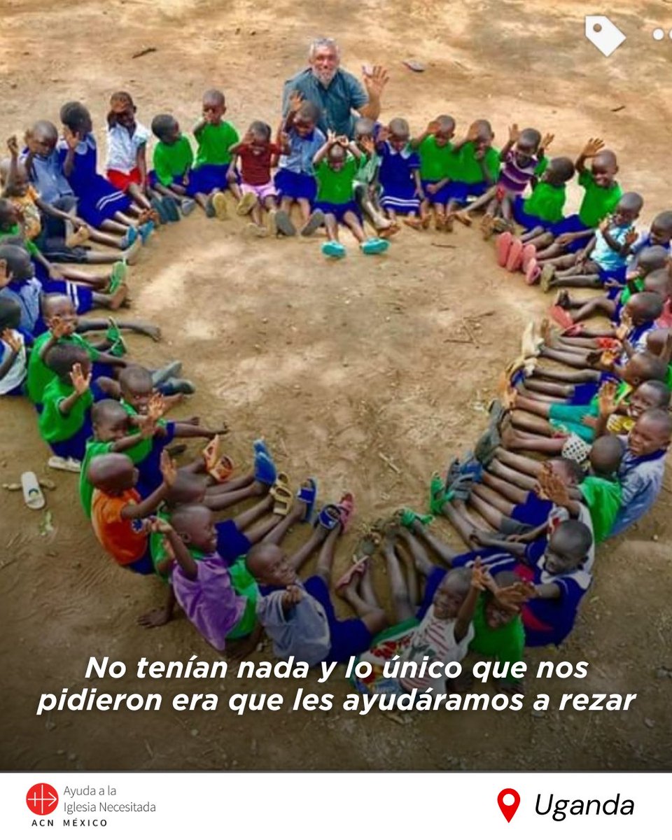 🌍 En un poblado de Uganda, los habitantes
no tenían nada y sin embargo lo primero que le
pidieron a cuatro sacerdotes salesianos y cuatro
religiosas es que los ayudaran a rezar🙏. Esta es la
historia de misión de los religiosos 👉
bit.ly/UgandaAyúdanos…