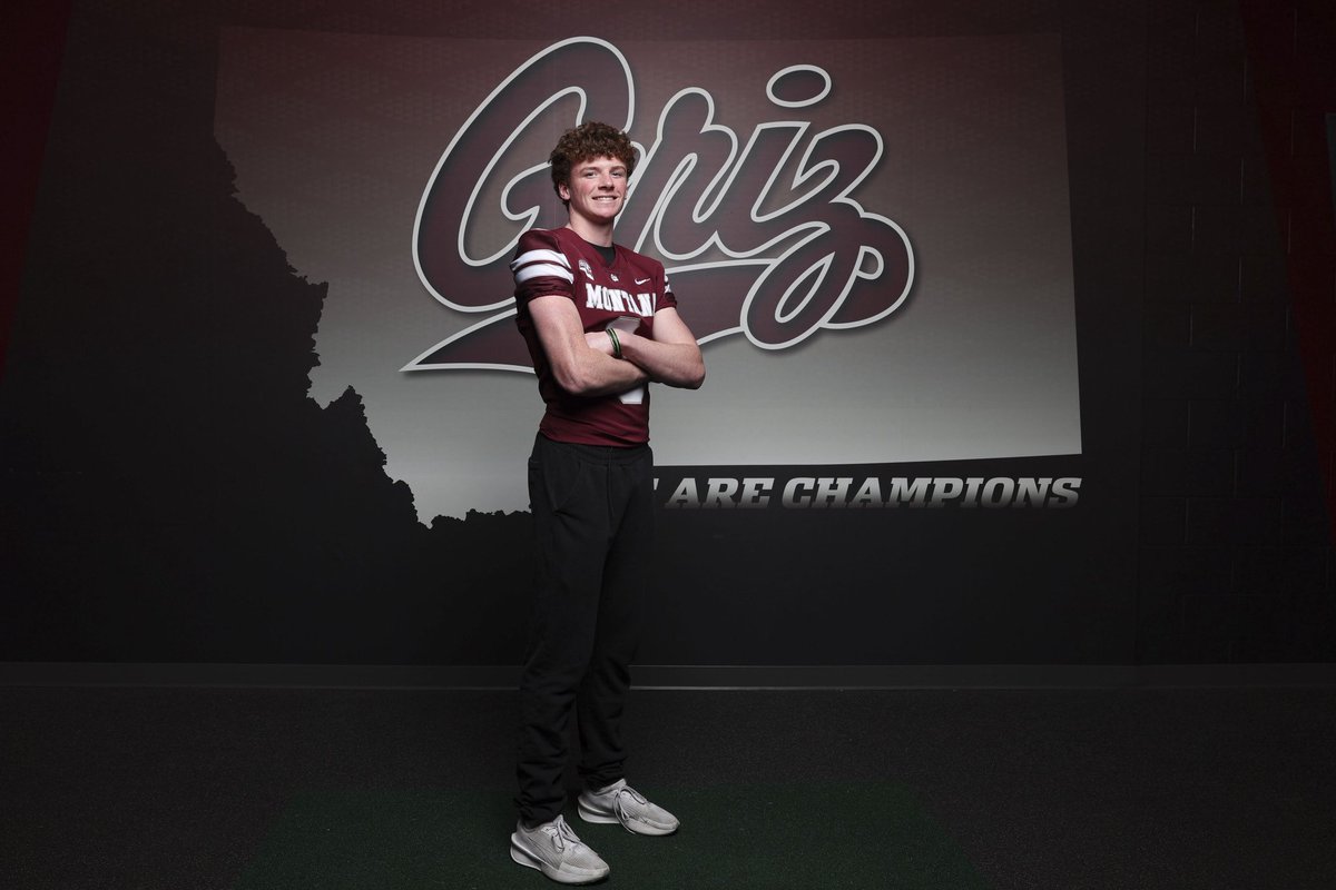 Howie_Martin3's tweet image. Excited to be back in Missoula this weekend for camp! @CoachPease @KeatonJ_3 @PhenicieRo53154 @GrizCoachGreen @CoachTimHauck @MontanaGrizFB