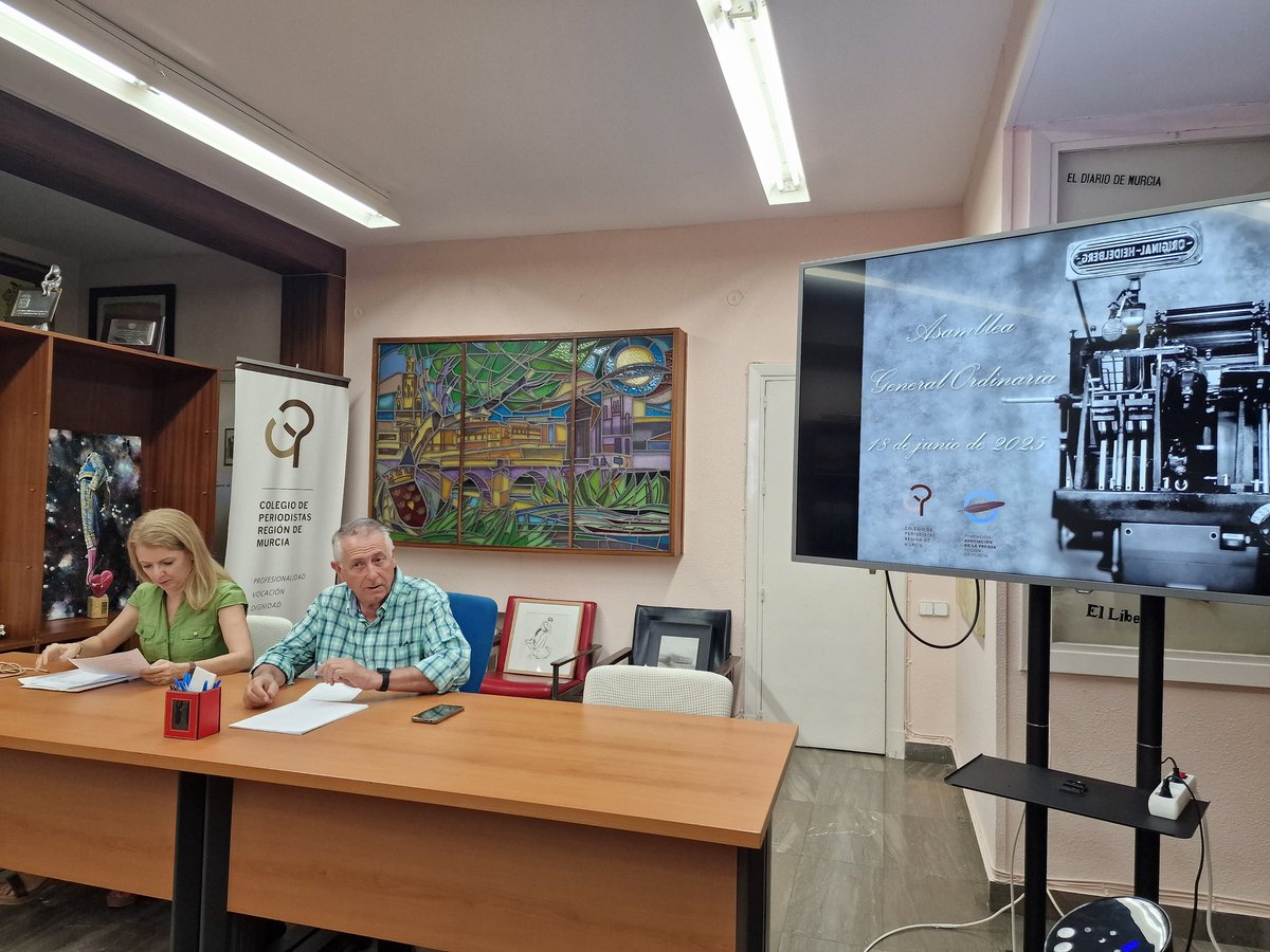 Ya estamos en la Asmablea de <a href="/PeriodistasRM/">Colegio Oficial de Periodistas Región de Murcia</a>