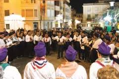 RevistaLoFloc's tweet photo. 🎶 Breu història de les Caramelles de Riudoms
Des del s. XVI, homes recorren masos cantant la resurrecció de Crist.
De quintos a pares músics, la tradició ha sobreviscut guerres, exilis i canvis socials.
Article complet: https://t.co/jQIcwbzdxU
#Caramelles #Riudoms #Catalunya https://t.co/kW3AfAQL0w