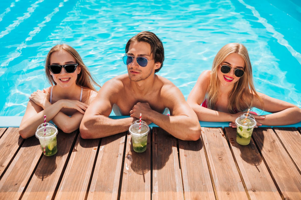 🌞💪 Calling all athletes! Looking to stay fit and strong this summer? Discover unique cross-training techniques to keep you in shape during the off-season! 🌊🏃‍♂️  #FitnessGoals #CrossTraining #SportStars  sportstarsmag.com/2025/06/summer…