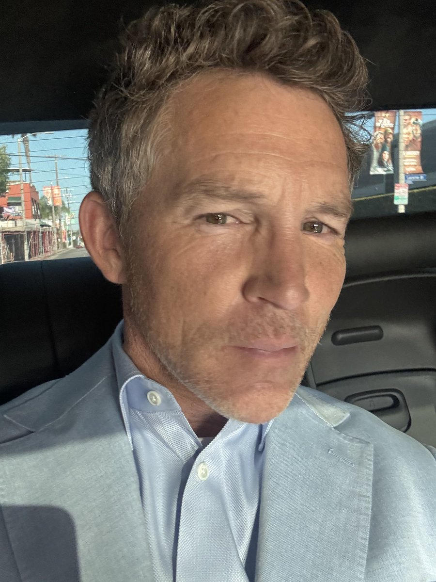 Shawn Hatosy (@shawnhatosy) on Twitter photo baby blue obviously baby blue obviously