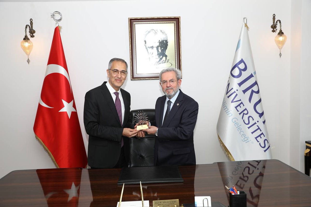 Kongre yoğunluğumuz arasında Rektör Yardımcımız, dekanlarımız ve akademisyenlerimiz ile Biruni Üniversitesini ziyaret ettik. [<a href="/Biruniedu/">Biruni Üniversitesi</a>] Rektörü Sn Prof.Dr. Adnan Yüksel [@drAdnanYuksel] Rektör Yardımcıları Sn <a href="/sevimsavaser/">Sevim Savaşer</a> ve Sn Fatma Çelik ile birlikte hem Üniversite ile