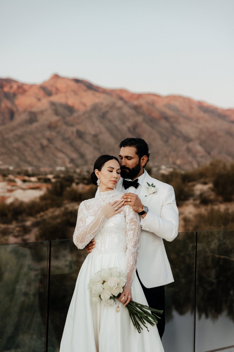 LSlist's tweet image. Congratulations to this stunning couple! The stunning, rare Alexandrite became the center piece for her ring which we hand-crafted in Yellow Gold. His followed with a matching Alexandrite as well! Thank you both for choosing our husband-and-wife-team!
LaurieSarah.com