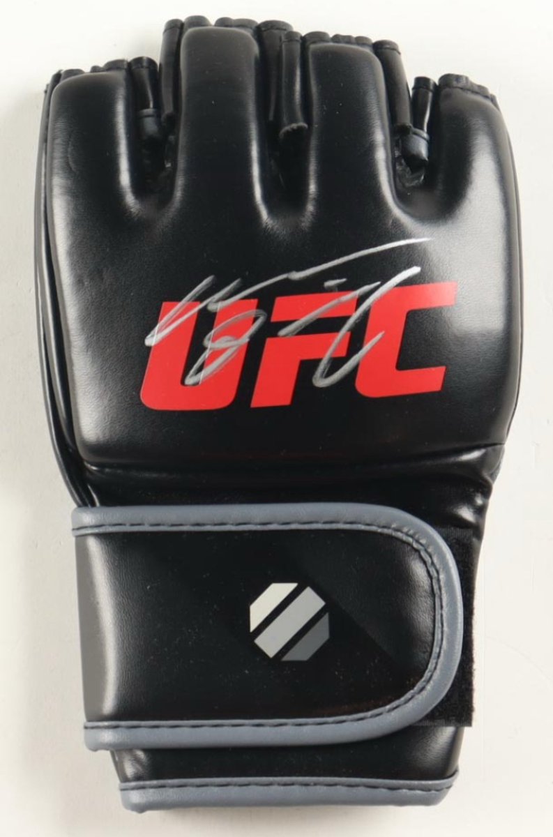 Combat Casuals (@combat_casuals) on Twitter photo 🚨LIKE & SHARE FOR TOPURIA GIVEAWAY🚨
The 209 represents on <a href="/PristineAuction/">Pristine Auction</a>
Check out these SIGNED Nate Diaz custom shorts & glove going TONIGHT 👀🔥
Both sitting under $40 right now going at 11pm EST ⏰
CLICK HERE TO GET $25 FREE⬇️
prstn.co/combat 🚨LIKE & SHARE FOR TOPURIA GIVEAWAY🚨
The 209 represents on <a href="/PristineAuction/">Pristine Auction</a>
Check out these SIGNED Nate Diaz custom shorts & glove going TONIGHT 👀🔥
Both sitting under $40 right now going at 11pm EST ⏰
CLICK HERE TO GET $25 FREE⬇️
prstn.co/combat