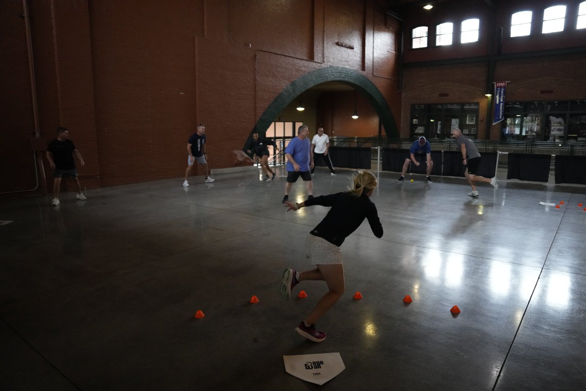ICYMI ⏭️

Jefferson County Public Schools recently received Fun At Bat and Baseball5 teacher training to add to future physical education curriculums 🤩