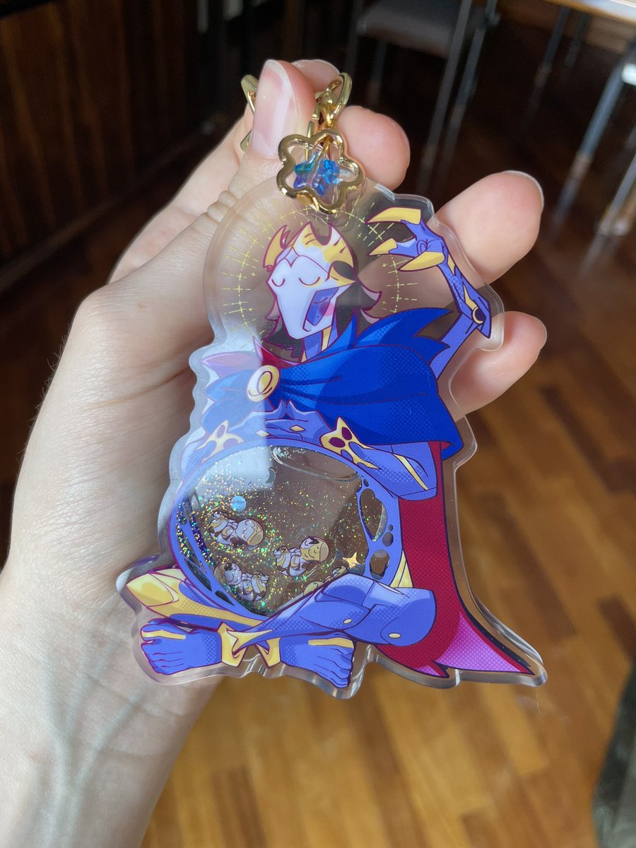 SteinYuu76's tweet image. i forgot to show this adorarle and glorious baby i got from @L3mdzZ π€²π»ππ totally not expected this sizeβ¦ in fact, its he who walks me now, i feel like i m he s keychain